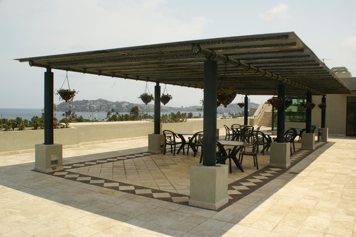 Terrace/Patio 5 of 11