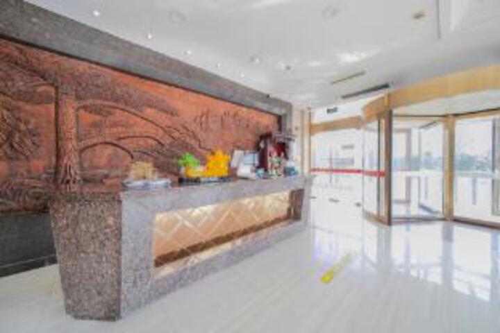 Huangshan Hotel (Haian Bus Station Branch)