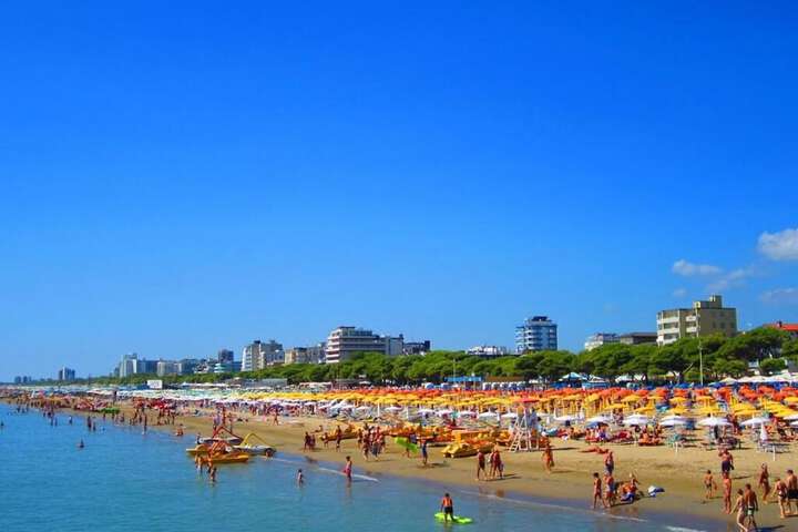 Beach 53 of 64