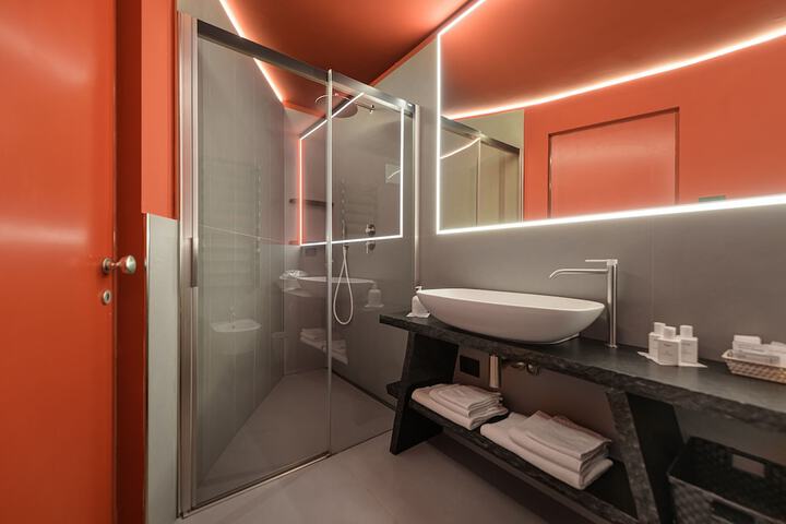 Room 20 of 50