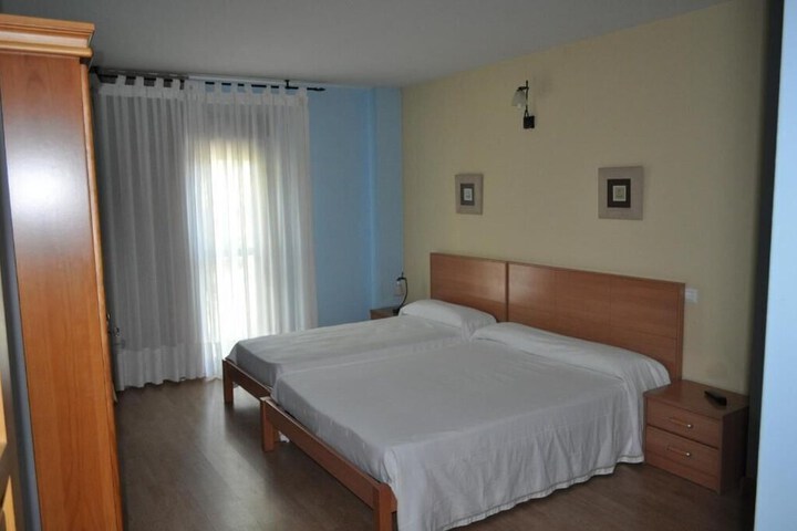 Room 17 of 25