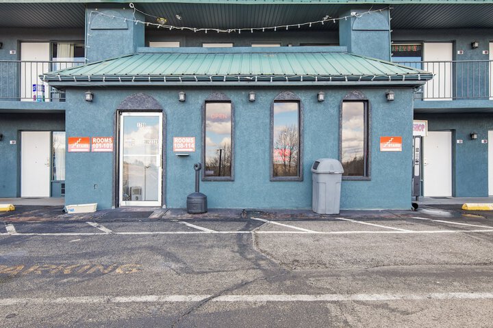 Capital O 3Y Motel Mount Vernon Renfro Valley in Mount Vernon, KY
