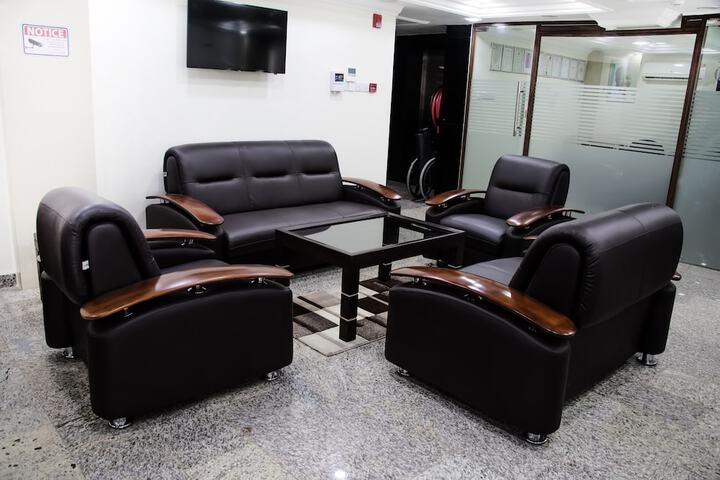 Guest Lobby