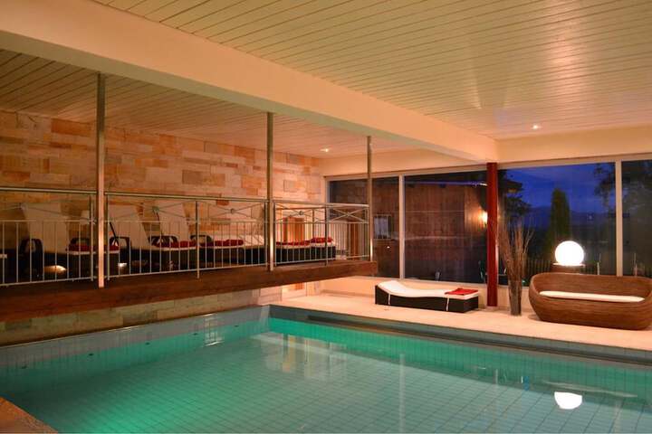Pools & Facilities