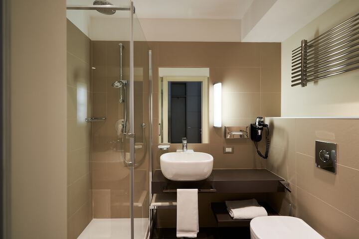 Bathroom Interior Photo