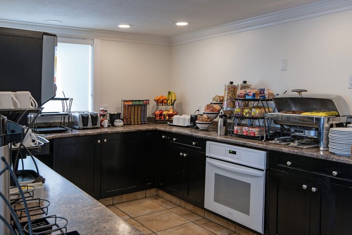 Breakfast/Coffee Service 54 of 62