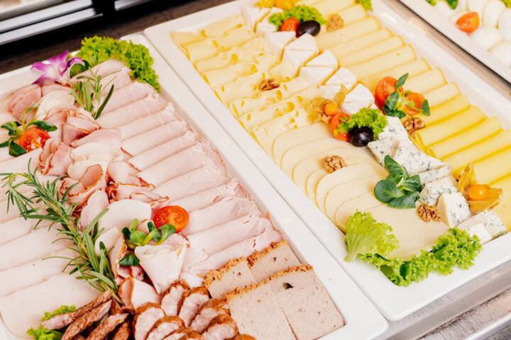Breakfast buffet