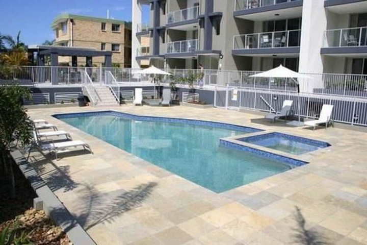 Pool Hotel