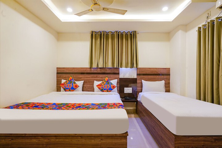 Room 16 of 29