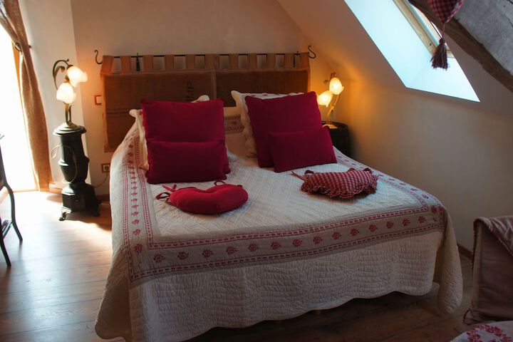 Room 3 of 34