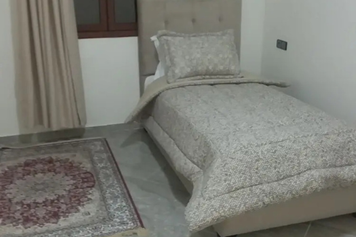 Room 3 of 5