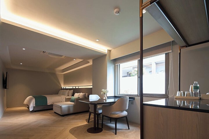Room 15 of 209