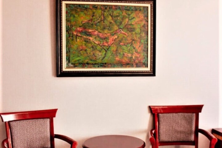 Room 7 of 13