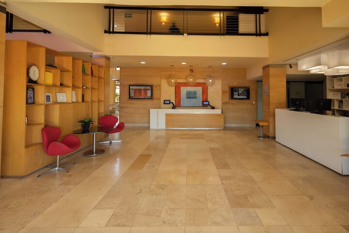 Hotel Interior 7 of 81