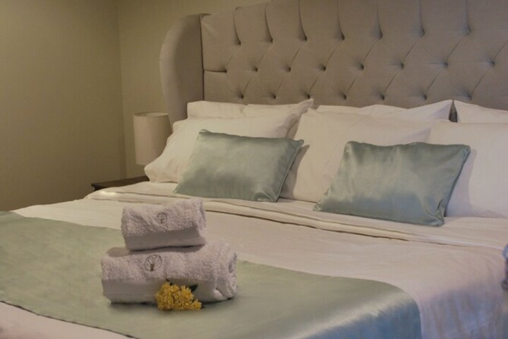 Room 8 of 27