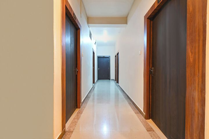 Hotel Interior 7 of 27