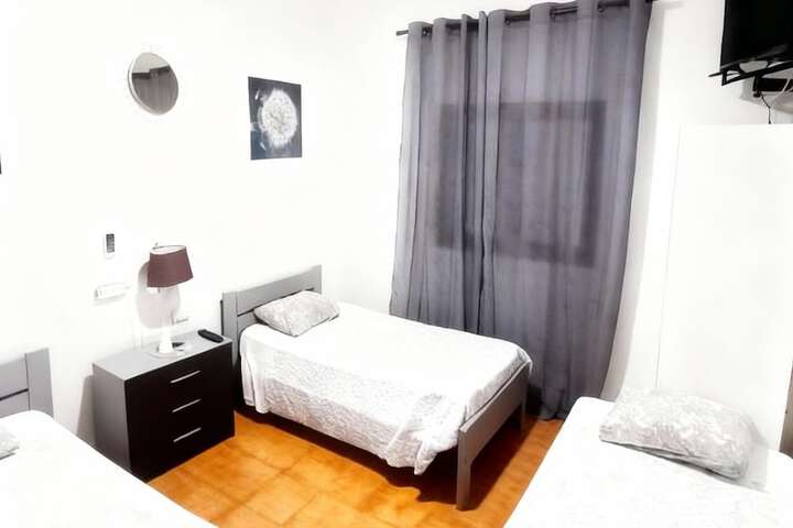 Room 19 of 112