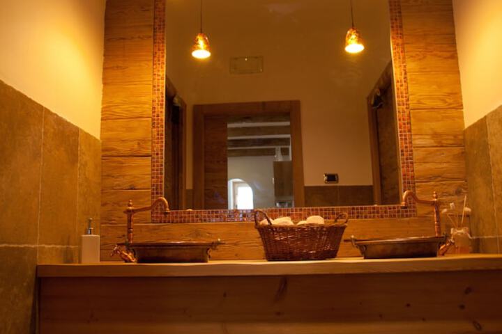 Bathroom Interior Photo