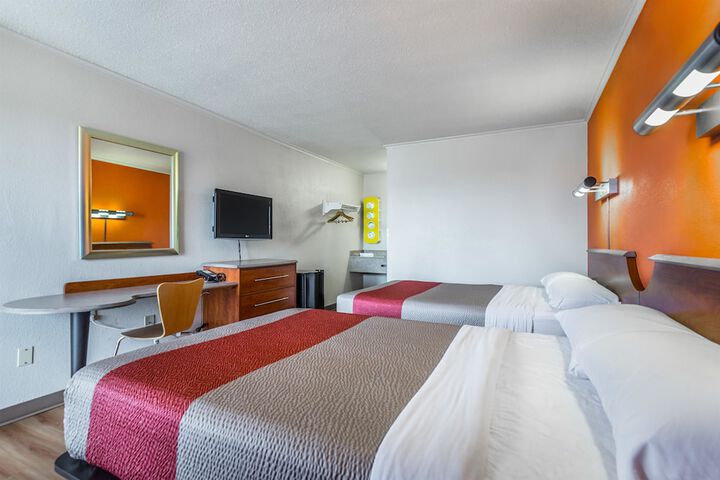 1 Double Bed (11 of 11)