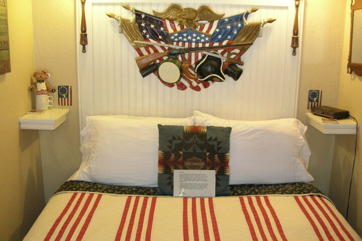 Room 25 of 47