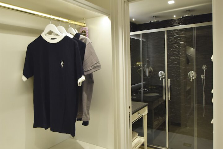 Hotel Interior 229 of 264