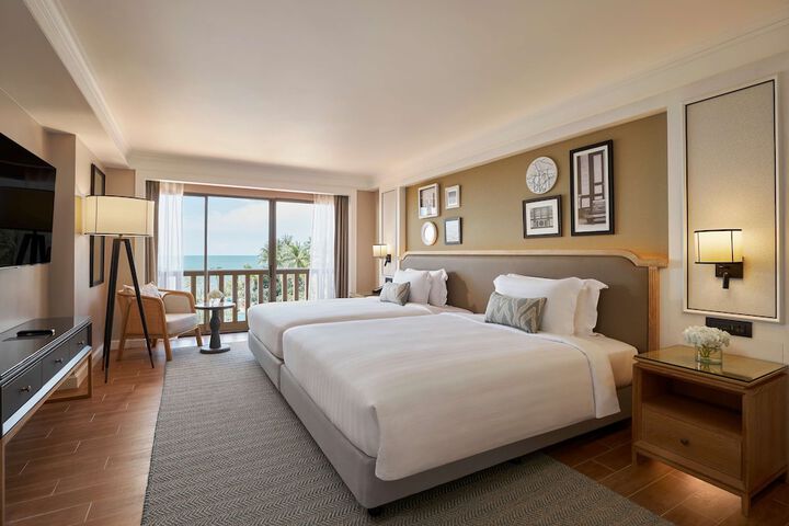 Room 20 of 173