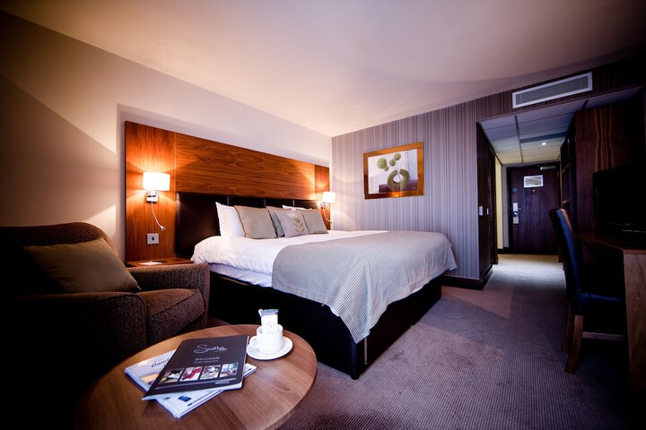Room 15 of 126