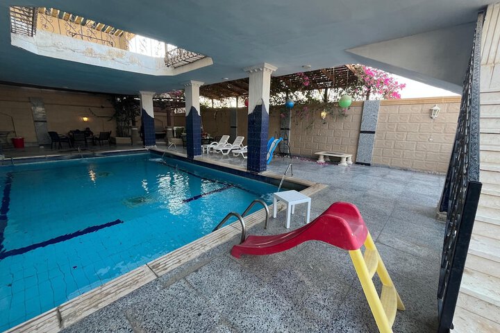 Pool 85 of 114