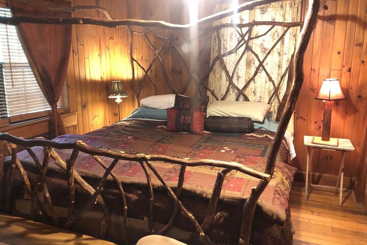 Room 8 of 39