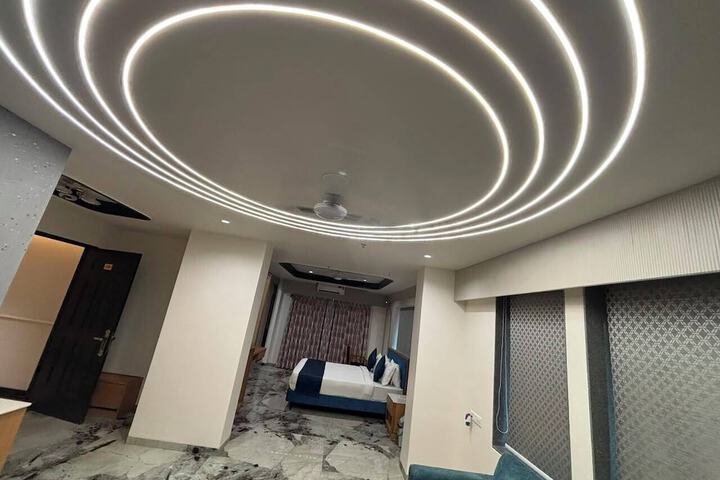 Room 40 of 121