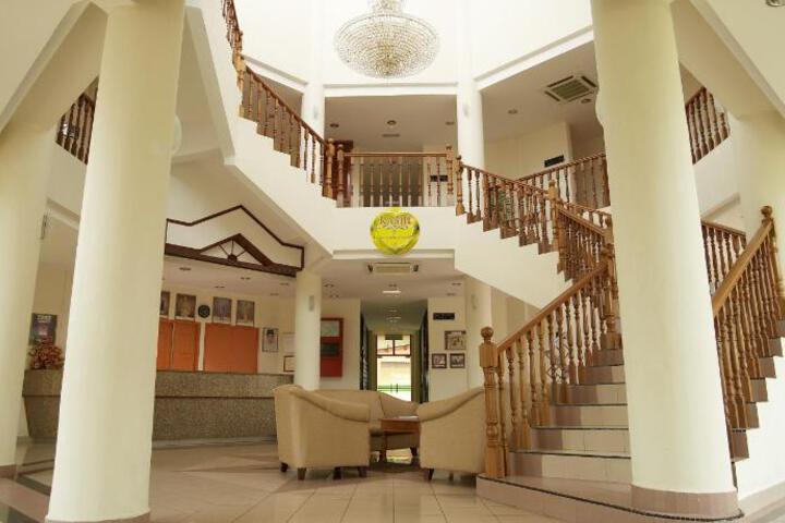 Photo 4