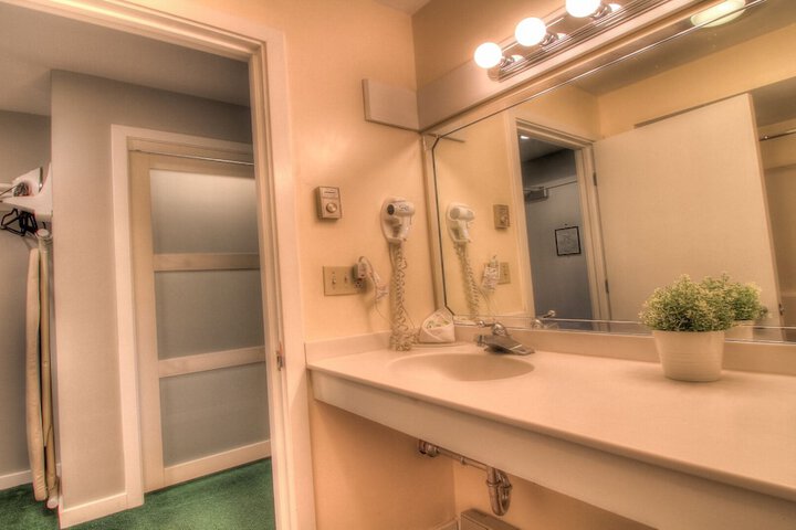 General 13 of 22