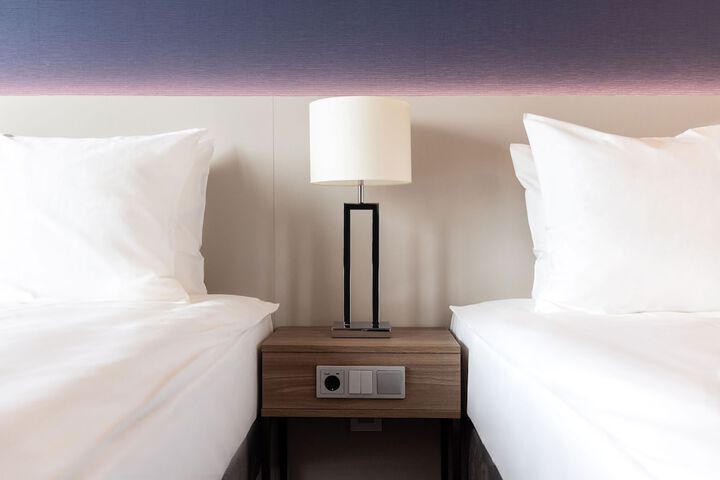 Room 7 of 15