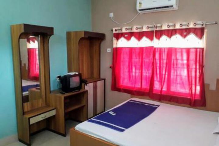 Room 40 of 44