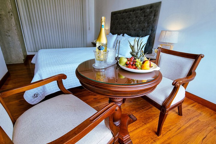 Sanchz Aqua Lounge Hotel by Chat Noir in Cuenca
