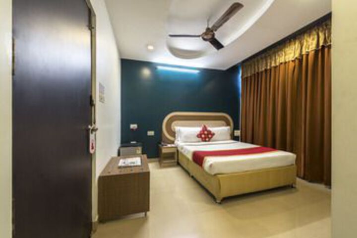Room 25 of 66