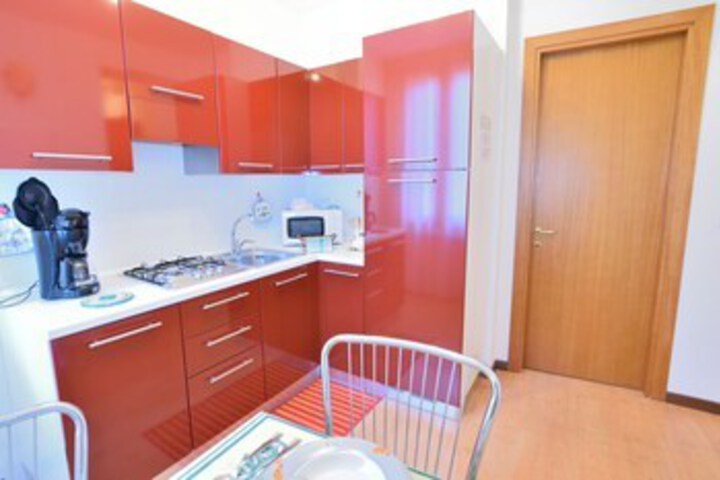 Room 43 of 53
