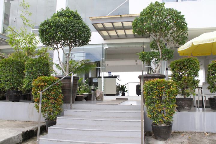 Hotel 155 of 159