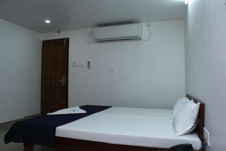 Room 18 of 39