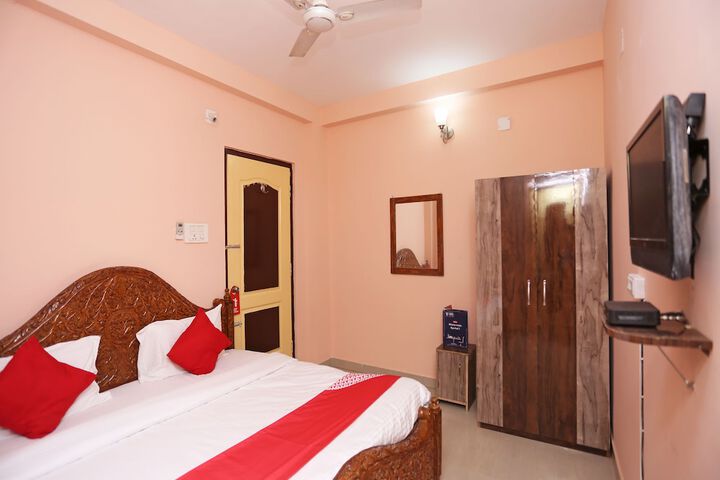 Room 18 of 19