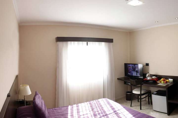 Room 18 of 58