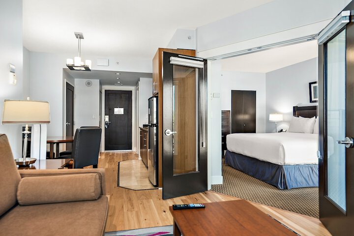 Room 7 of 101