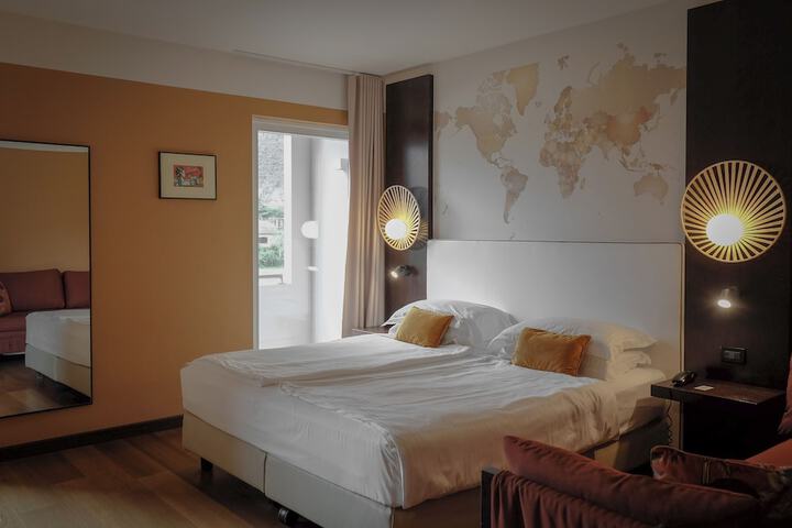 Room 31 of 84