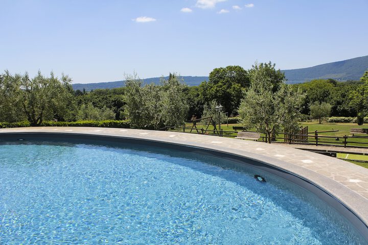 Pool 41 of 85