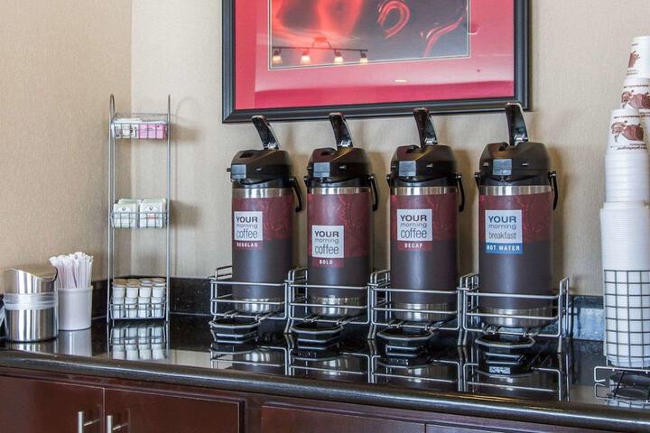 Breakfast/Coffee Service 37 of 52