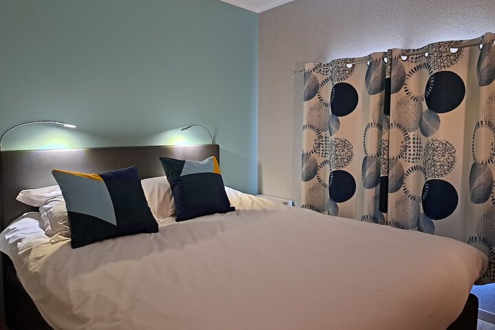 Room 14 of 74