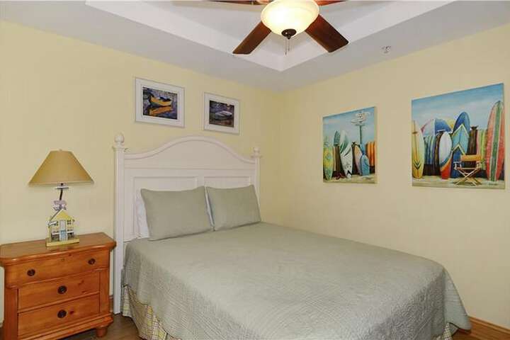 Room 7 of 105