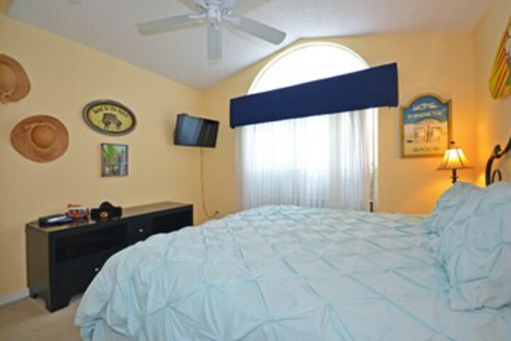 Room 26 of 34