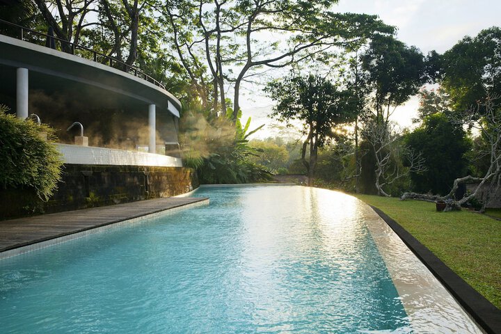 Pool 88 of 142