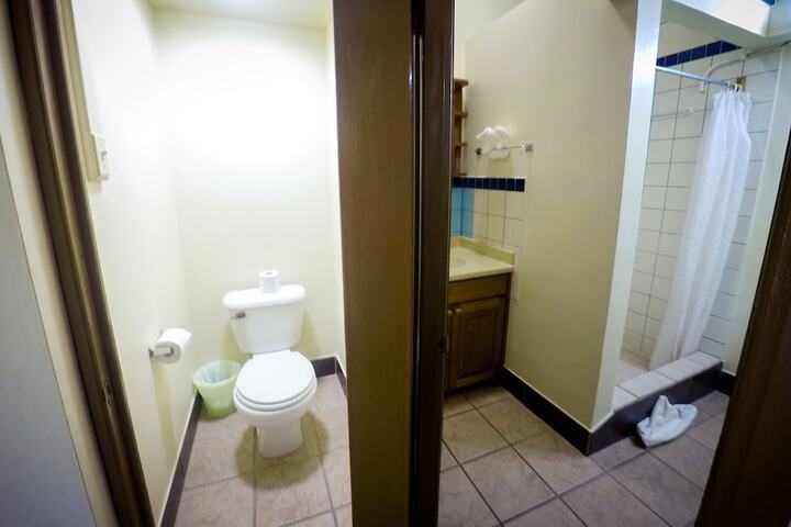 Room 159 of 258